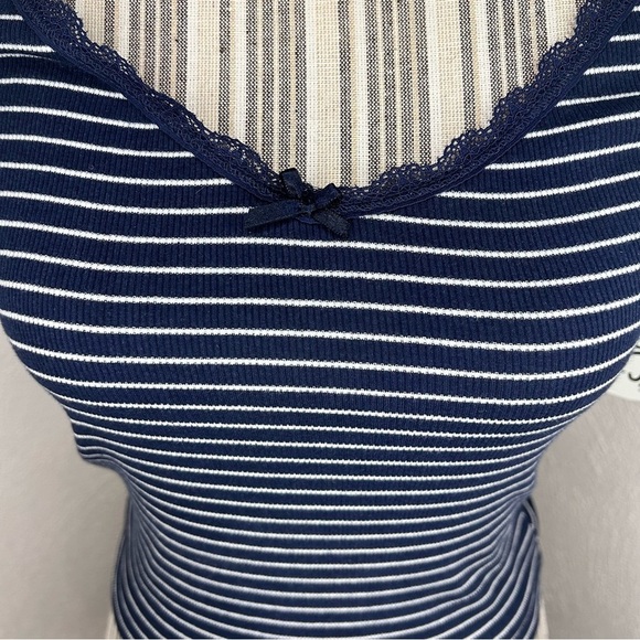 Y2K cotton Navy striped size medium llace cami tank top - Picture 2 of 4